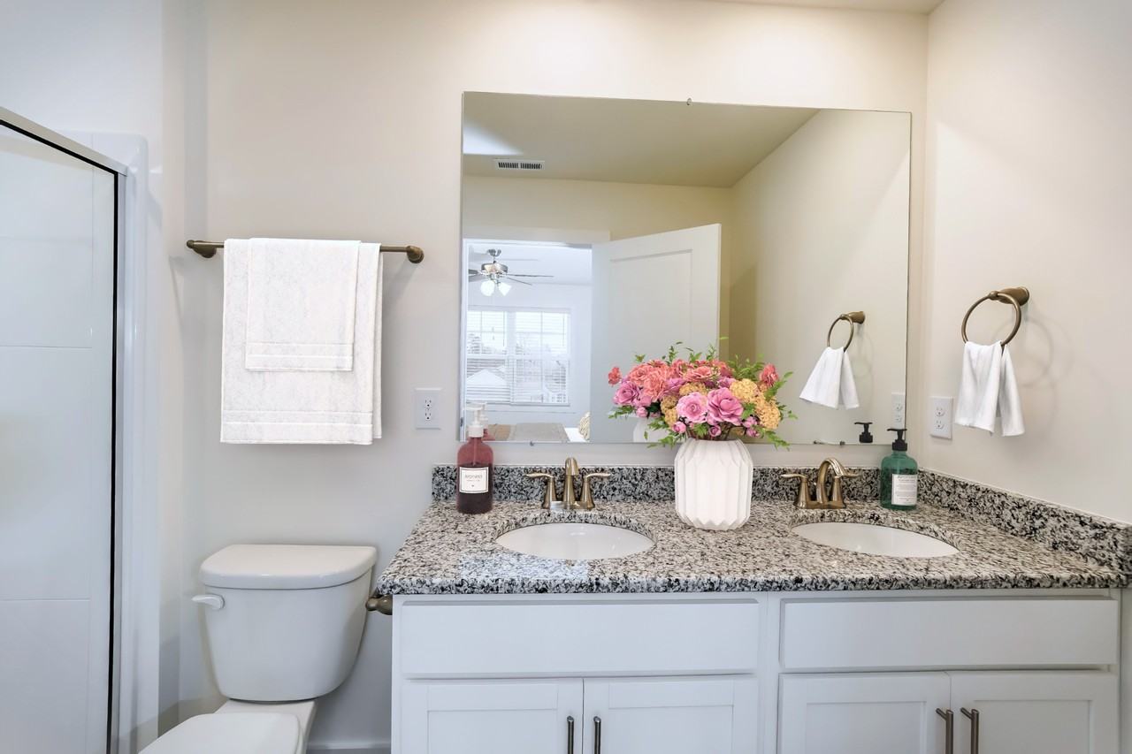 2511 Legg Creek Ln - Photo 4 of 32