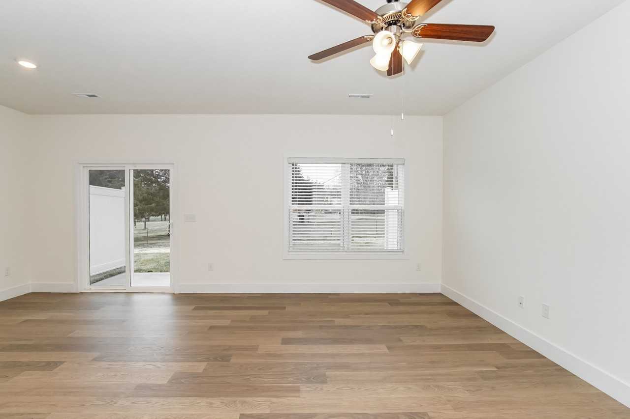 2519 Legg Creek Ln - Photo 7 of 32