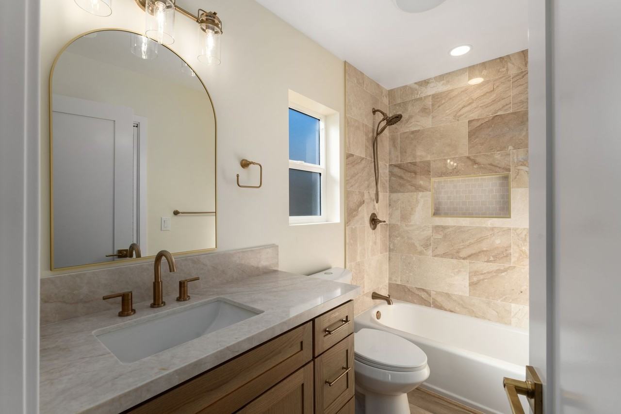 3030 Skipper St - Photo 4 of 7