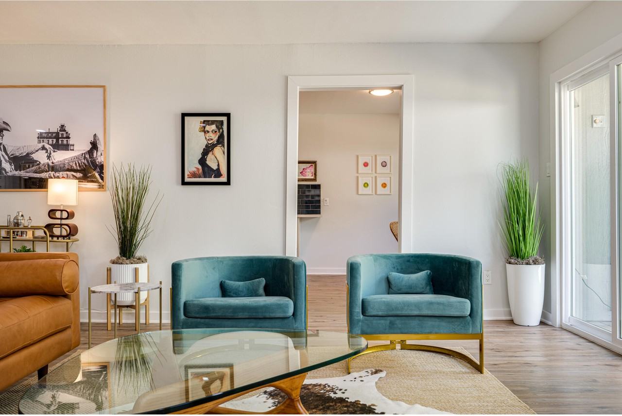 2202 Donna Dr - Photo 6 of 45