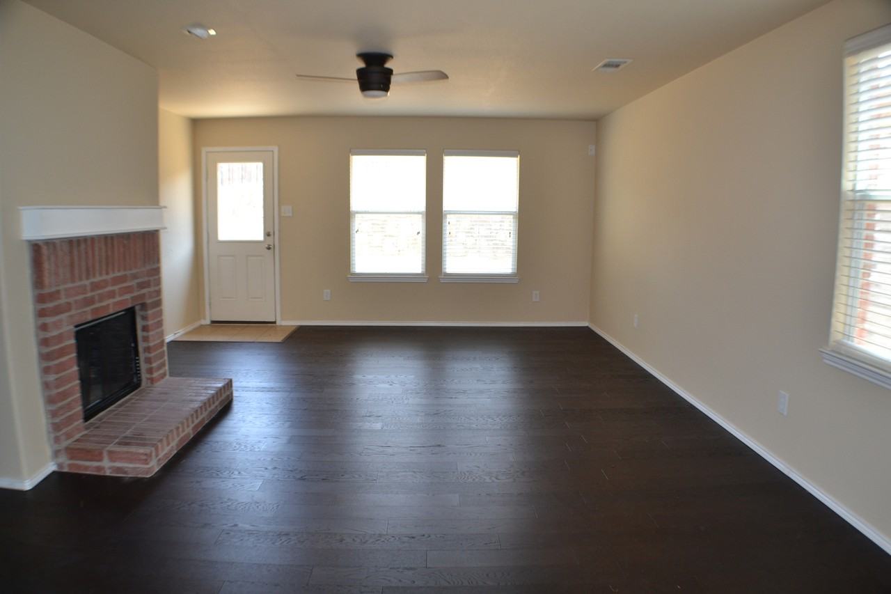 12970 Ambrose Dr - Photo 3 of 13