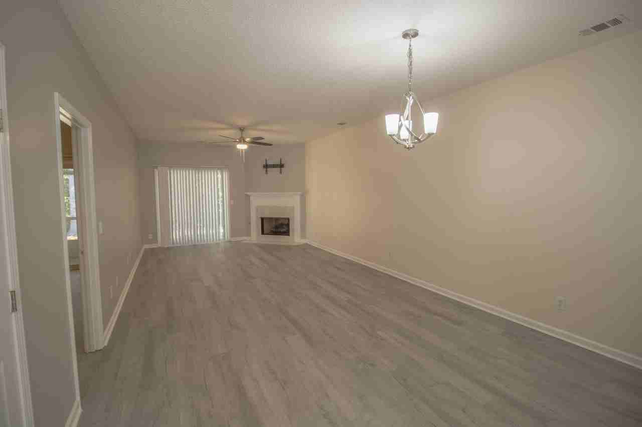 44 Putters Pl - Photo 6 of 21