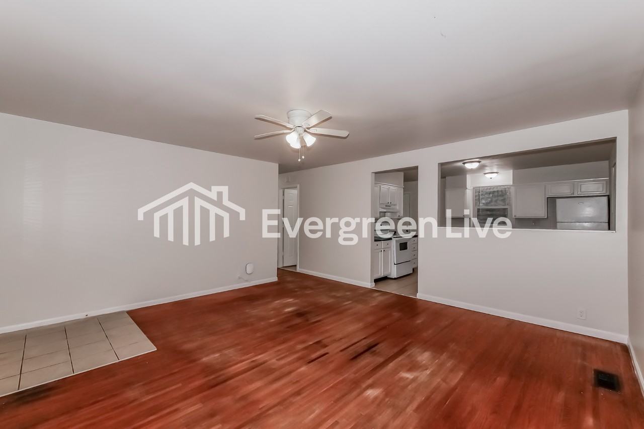 7301 Austin Dr - Photo 5 of 15