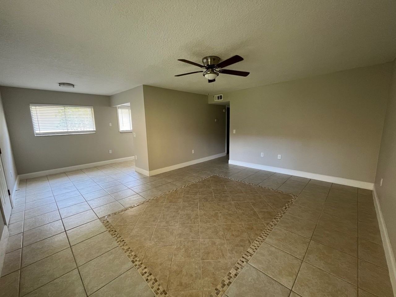 2671 Oak Park Way #113 - Photo 7 of 18