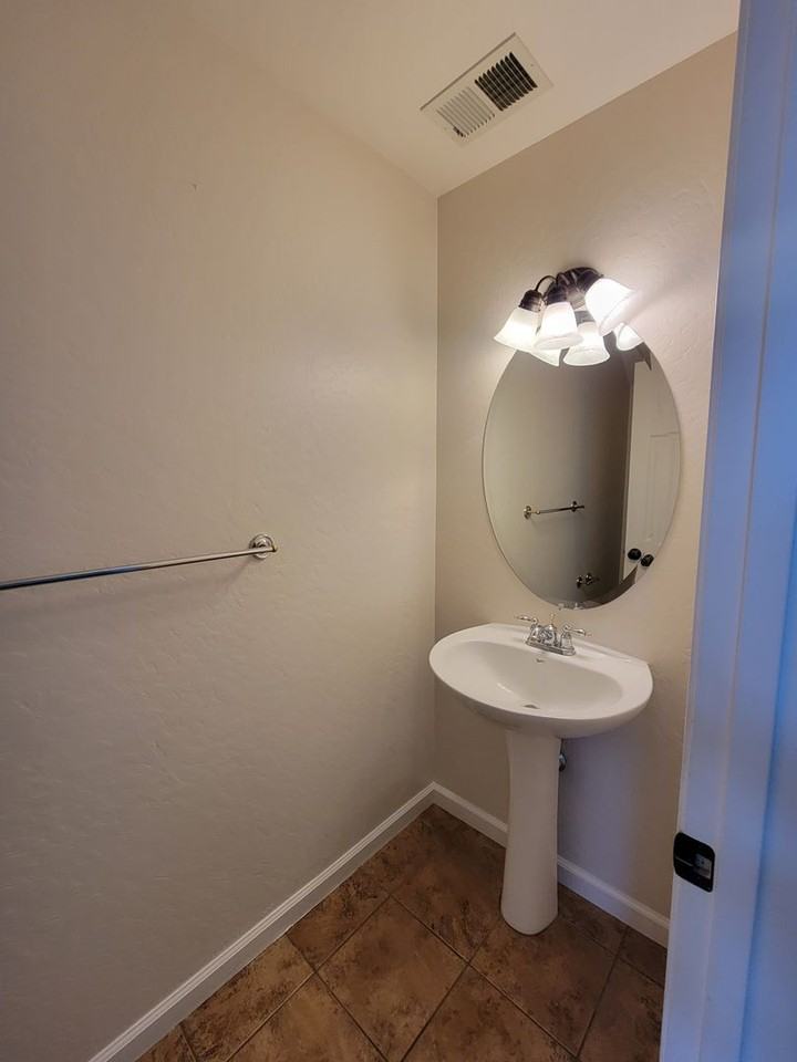 4006 W Flagstaff Ave - Photo 7 of 27