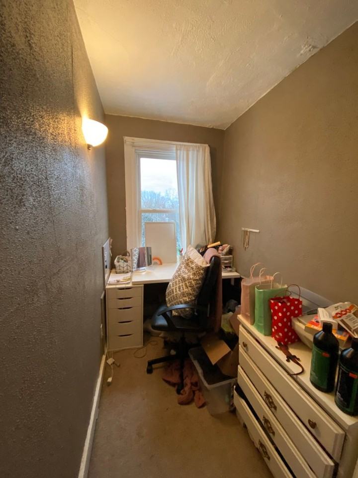 1323 Virginia Ave - Photo 7 of 8