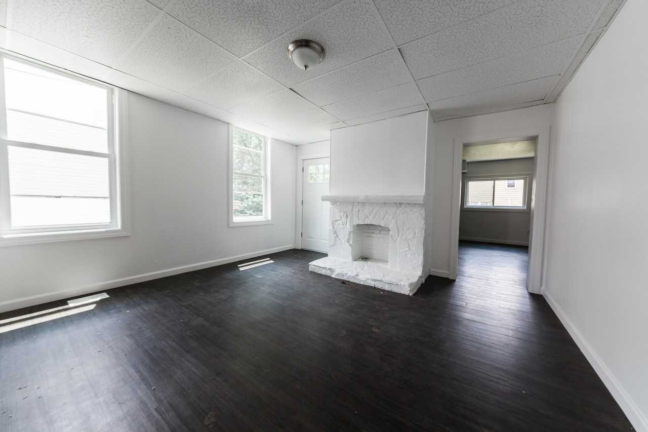 15 Allen St - Photo 4 of 29