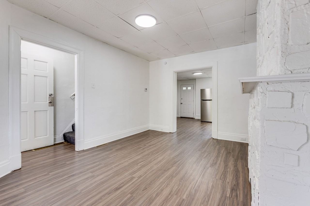 112 Tecumseh St - Photo 2 of 19