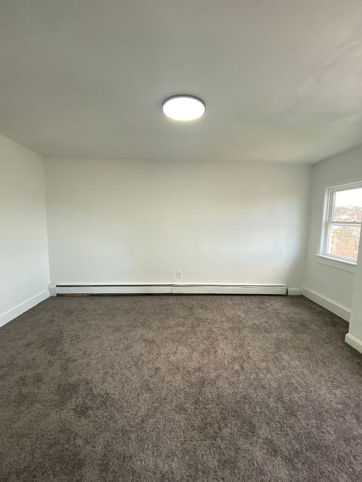 919 Manton Way - Photo 7 of 24