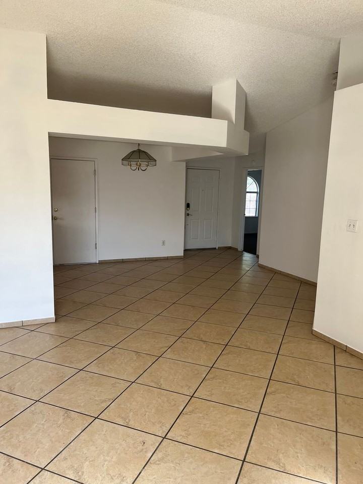 2142 18th Ave - Photo 5 of 19