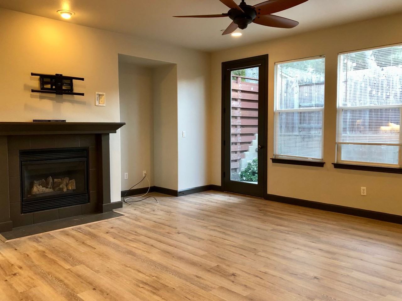 1575 Eto Cir - Photo 6 of 20