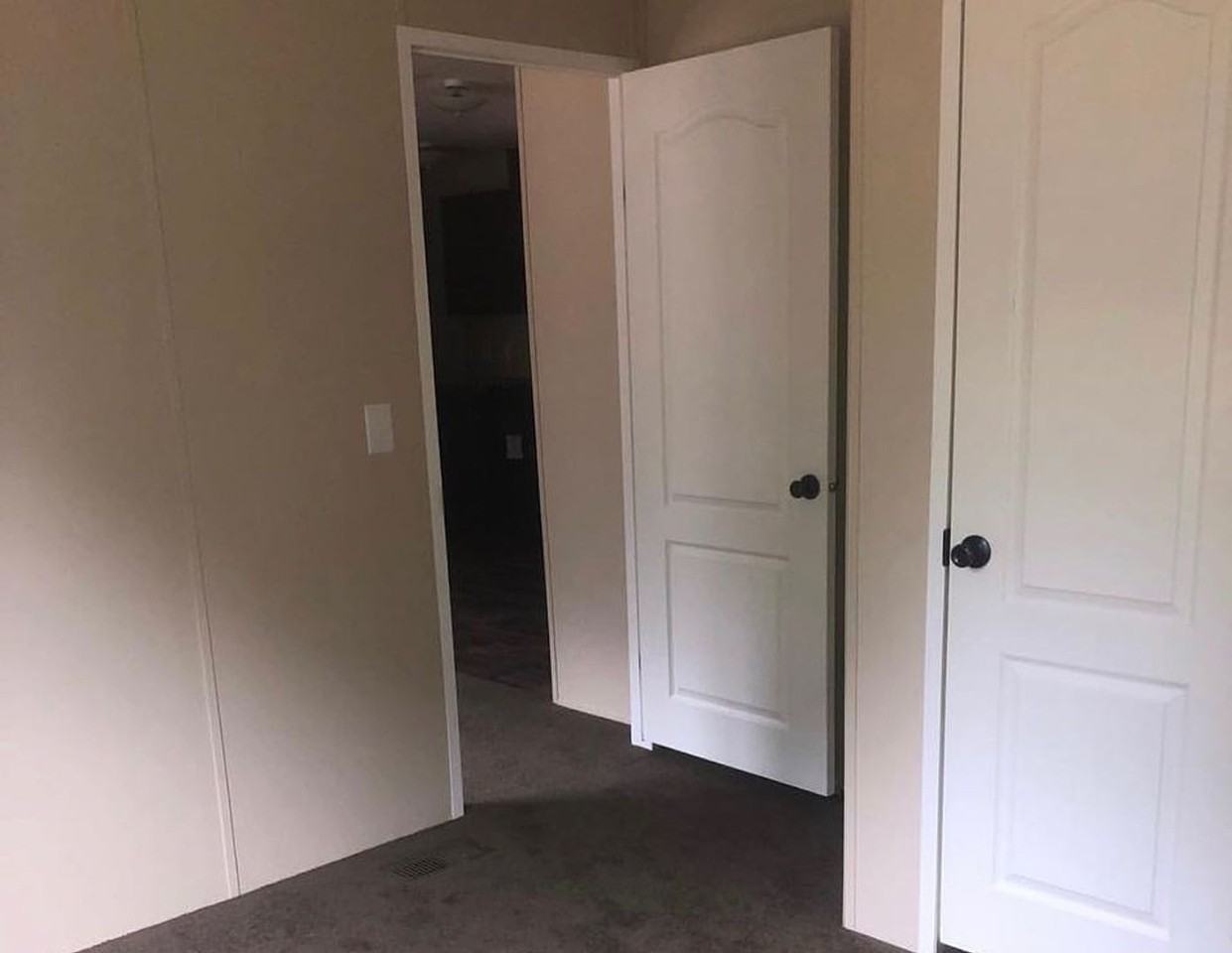 3993 Ledan Rd - Photo 3 of 5