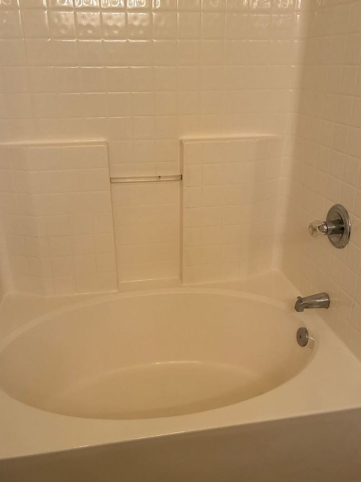 103 Alice Ct - Photo 3 of 17