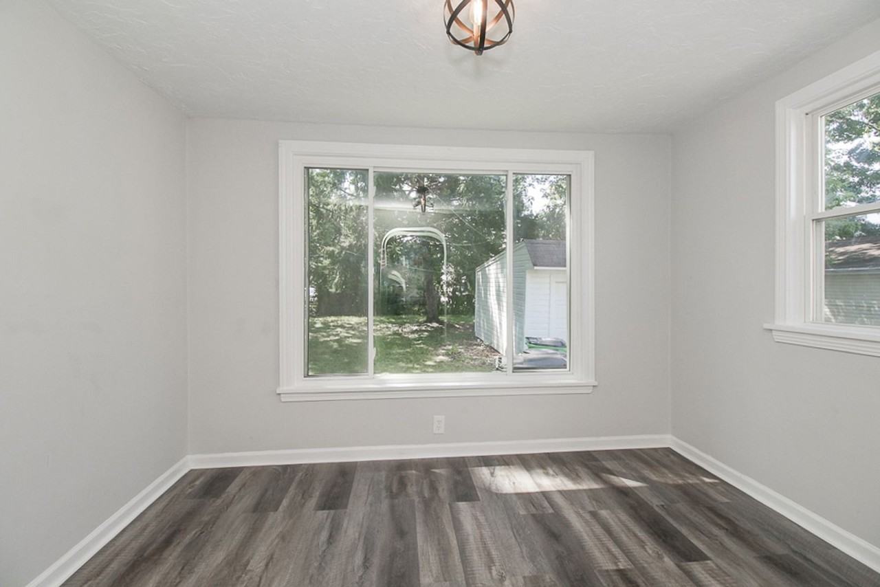 26470 Zeman Ave - Photo 5 of 28