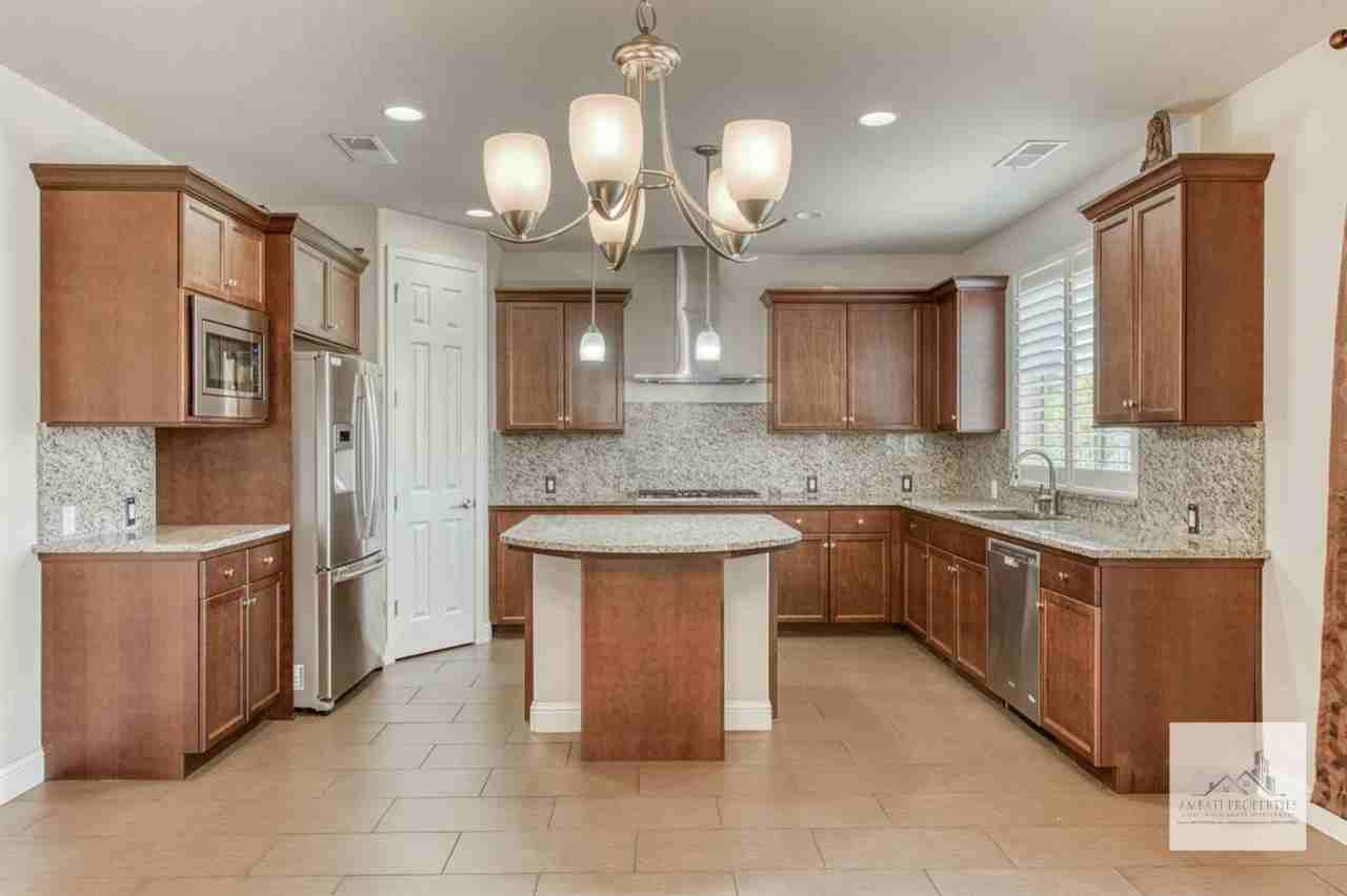 1692 E Green Sage Ave - Photo 5 of 29