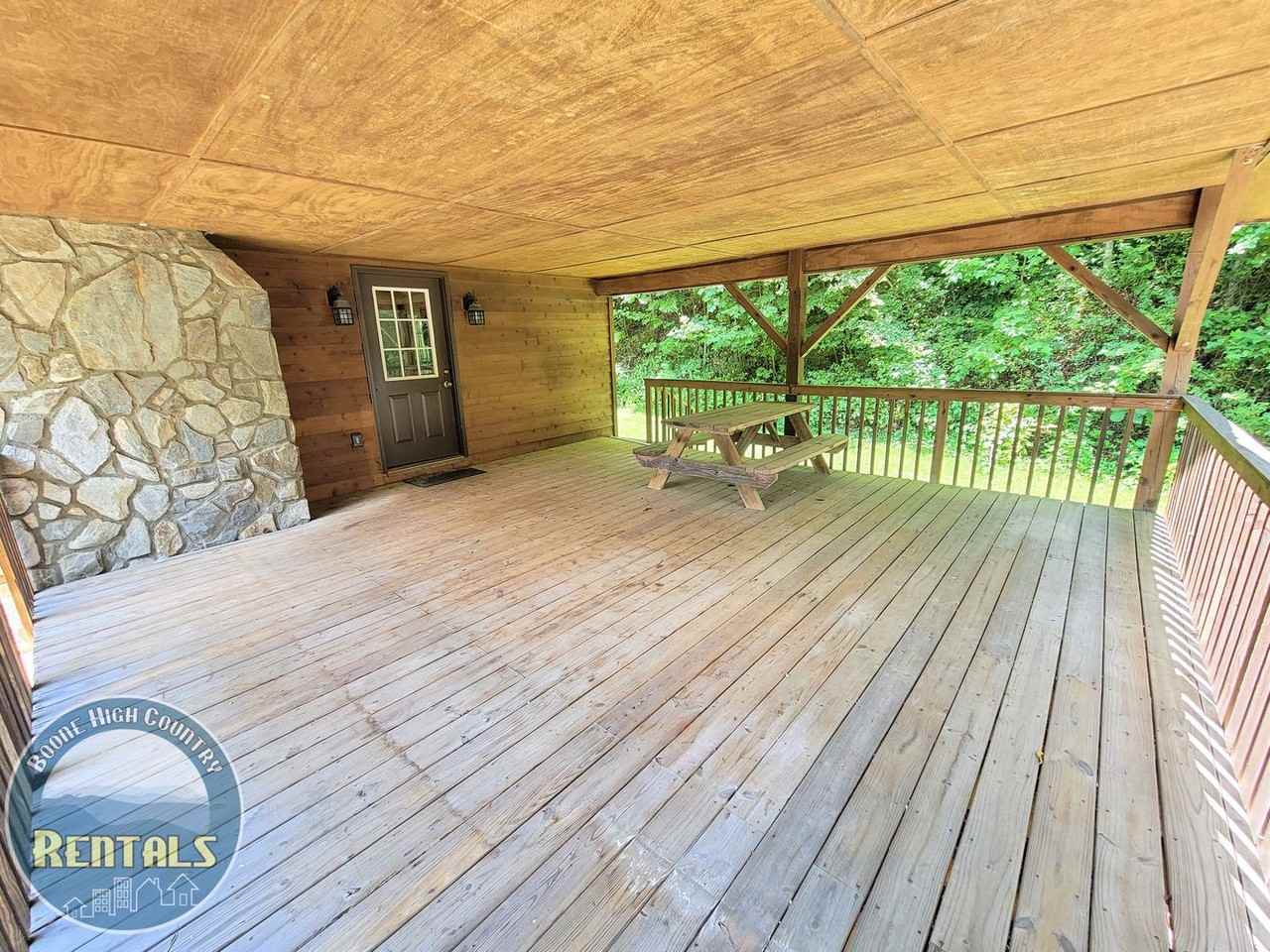 9733 Nc Highway 194 N - Photo 5 of 15