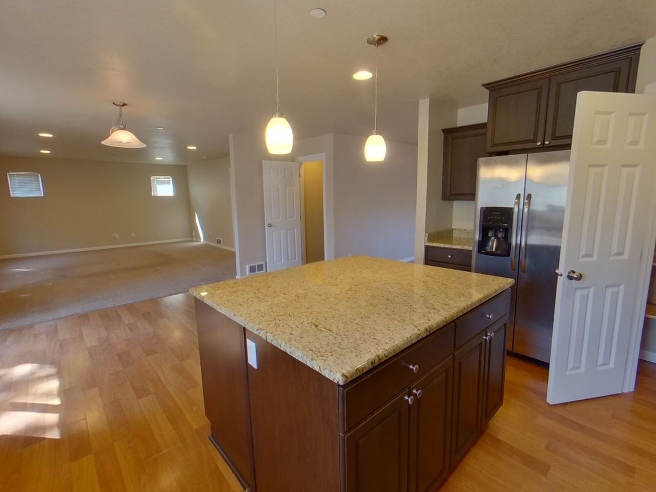 2073 Onyx Aly - Photo 6 of 26