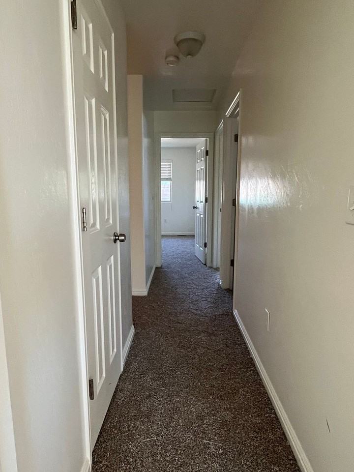 546 N 1380 W #1 - Photo 7 of 9