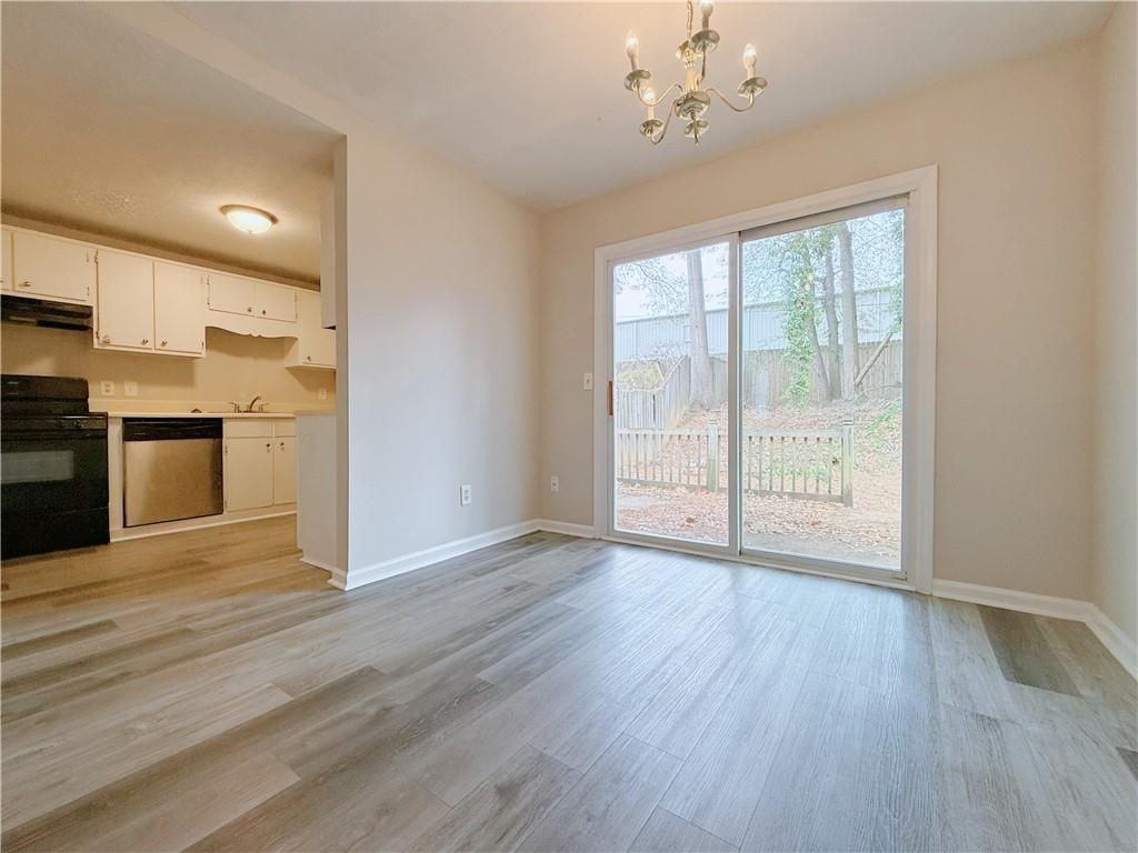 1449 Springleaf Cir Se - Photo 3 of 15