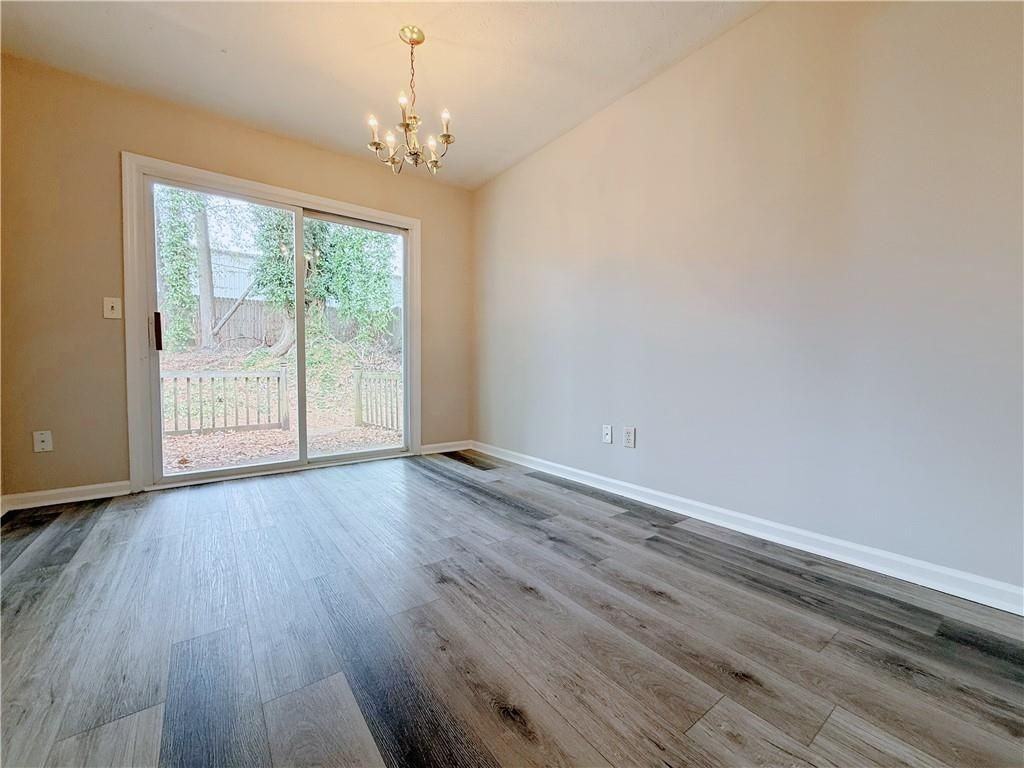 1449 Springleaf Cir Se - Photo 5 of 15