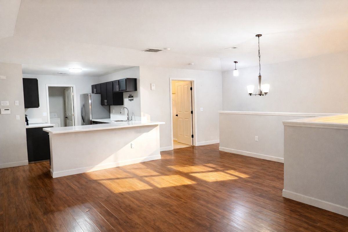 4128 Berkeley Ave - Photo 2 of 4