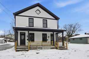 featured image of 131 S C St