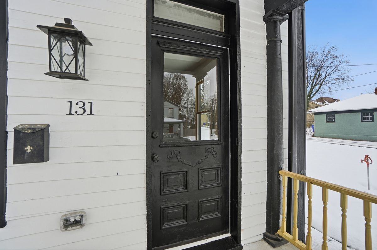 131 S C St - Photo 3 of 20