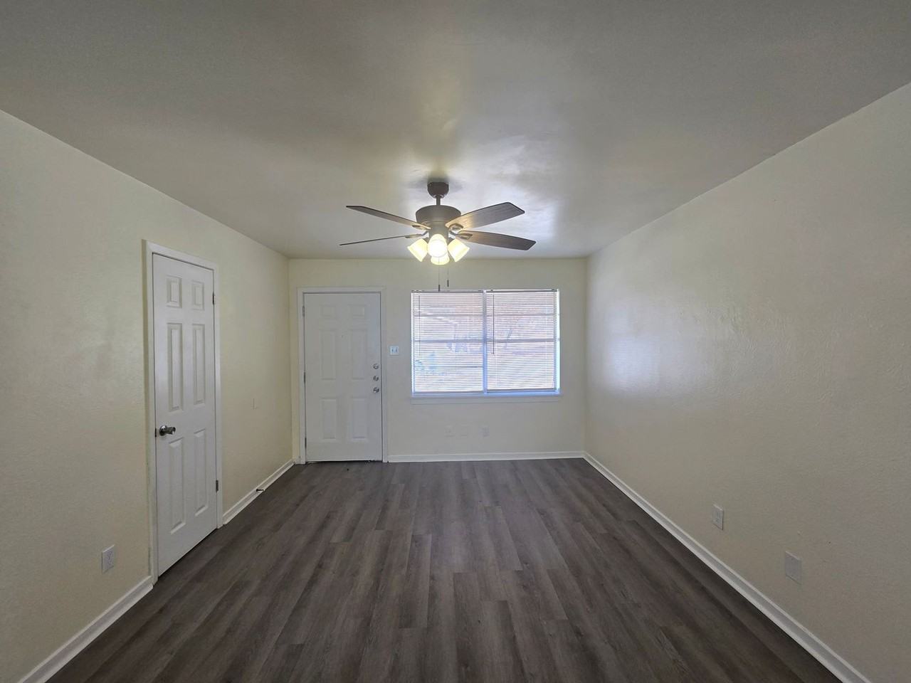 6704 Wagon Wheel Dr - Photo 5 of 19