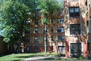 1360 W Touhy Ave - Photo 1 of 1