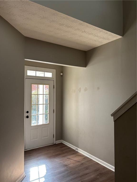 303 Barberry Pl - Photo 6 of 37