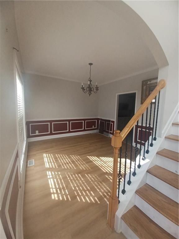 621 Waterstone Dr - Photo 3 of 31