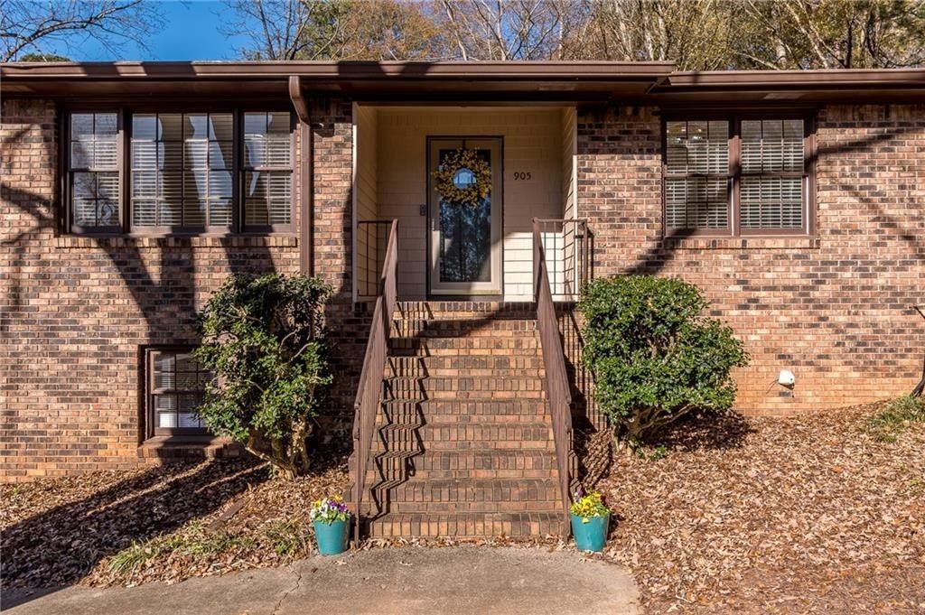 905 Tanglewood Trl - Photo 4 of 47