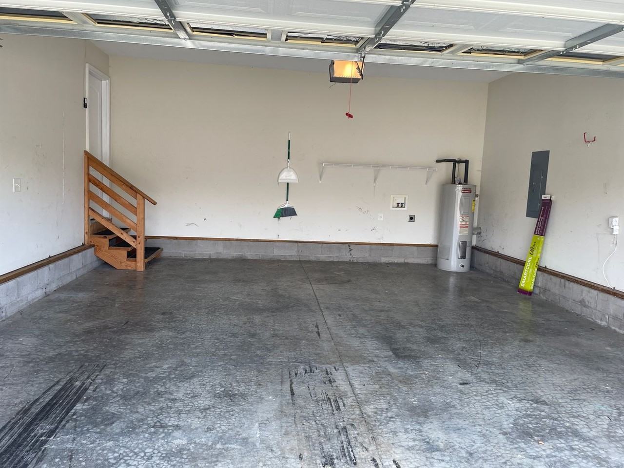 365 Andrew Dr - Photo 5 of 23