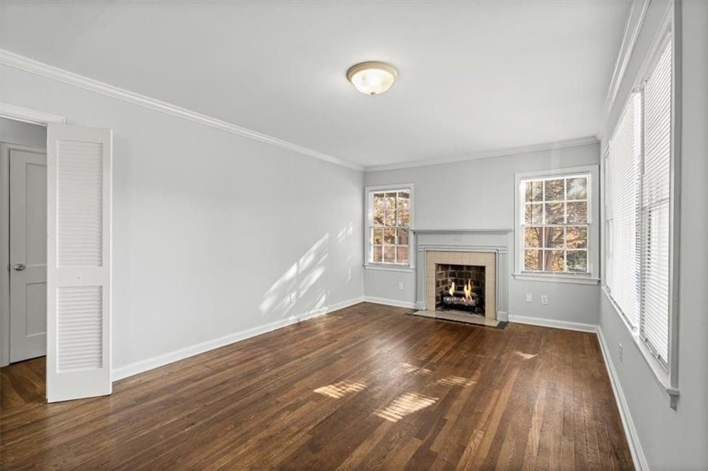 449 10th St Nw - Photo 4 of 40