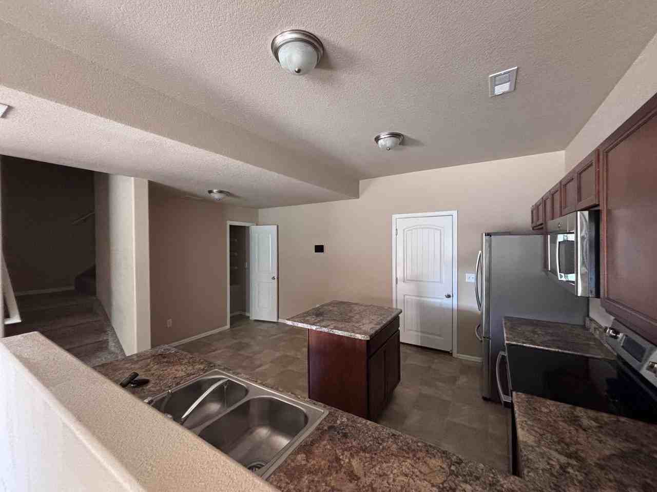 7617 Conifer Cone Grv - Photo 4 of 9