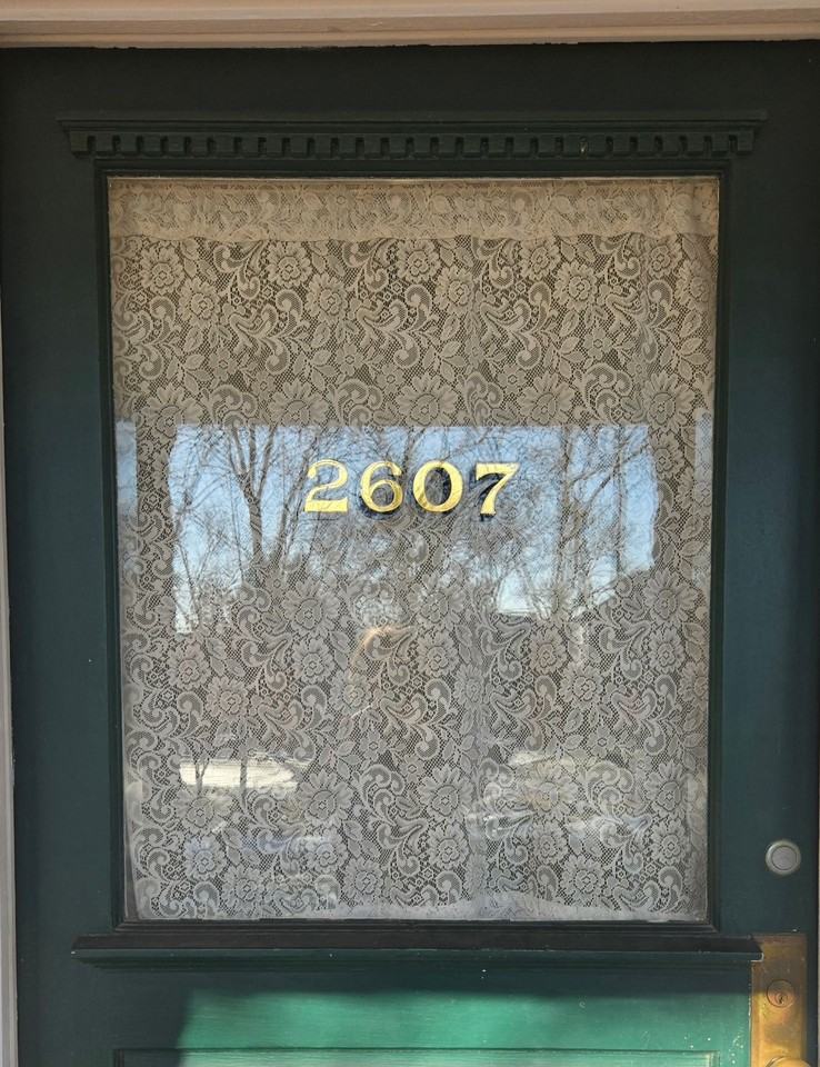 2607 N Franklin St - Photo 2 of 34