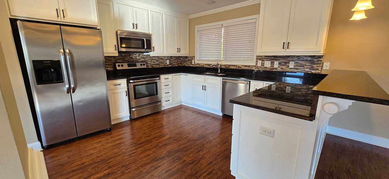 403 Aumond Rd - Photo 7 of 22