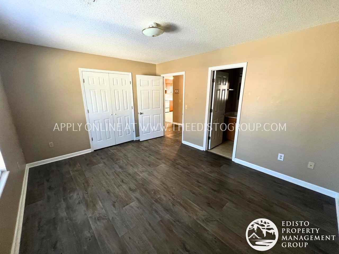 1031 - 1091 Fairfield Street - Photo 6 of 33