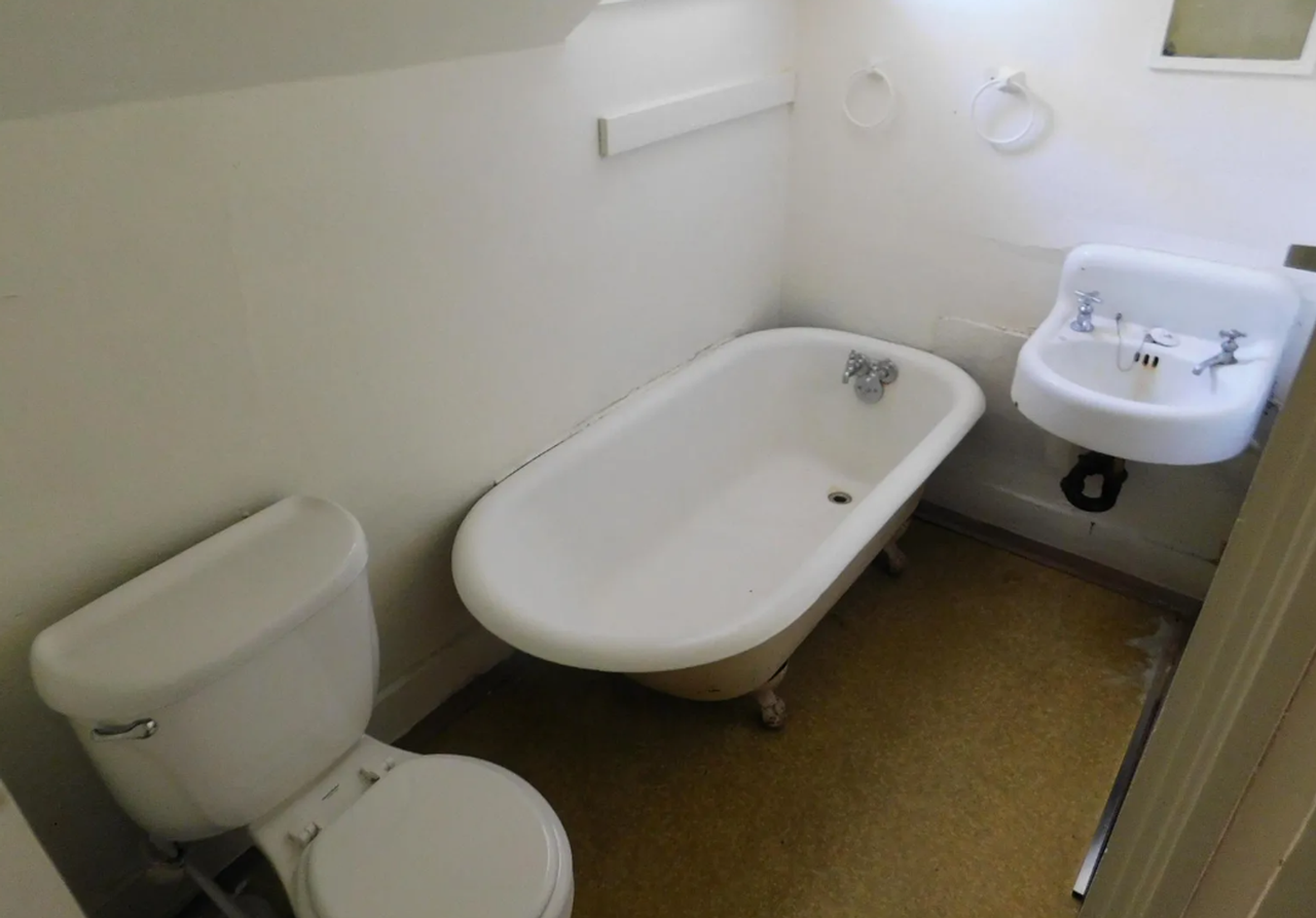 715 E 16th Ave - Photo 7 of 18