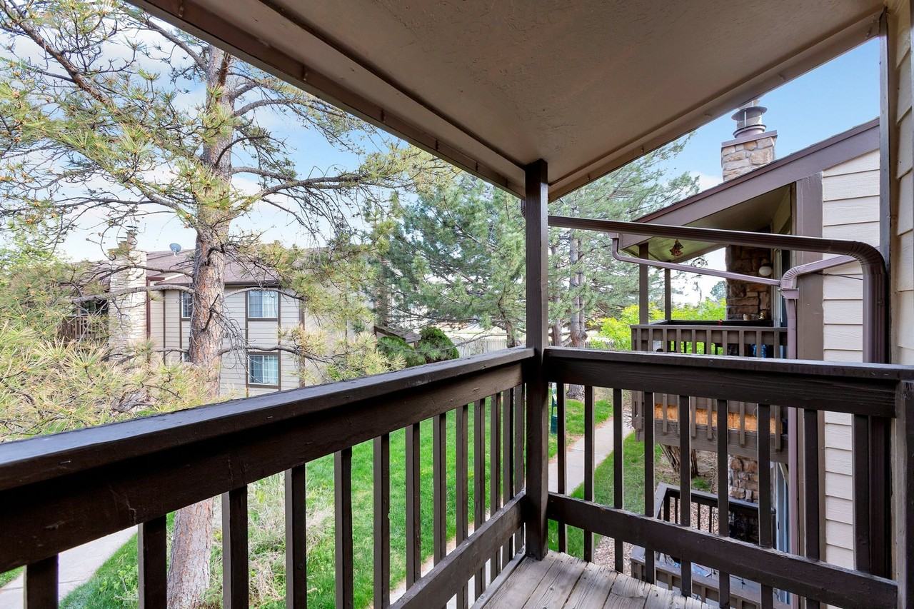 1871 S Pitkin Cir #B - Photo 5 of 31