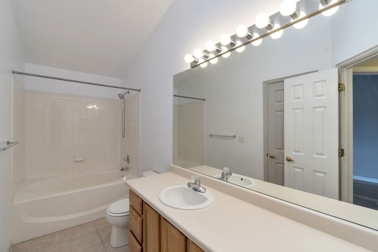 2920 W Centennial Dr #I - Photo 7 of 16