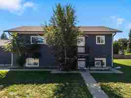 featured image of 3290 Cherry St #1