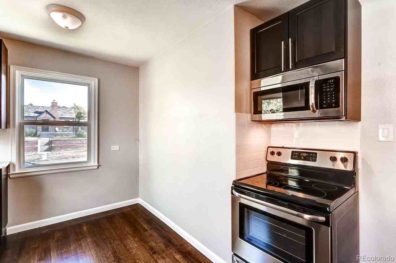 3541 N Saint Paul St - Photo 7 of 24