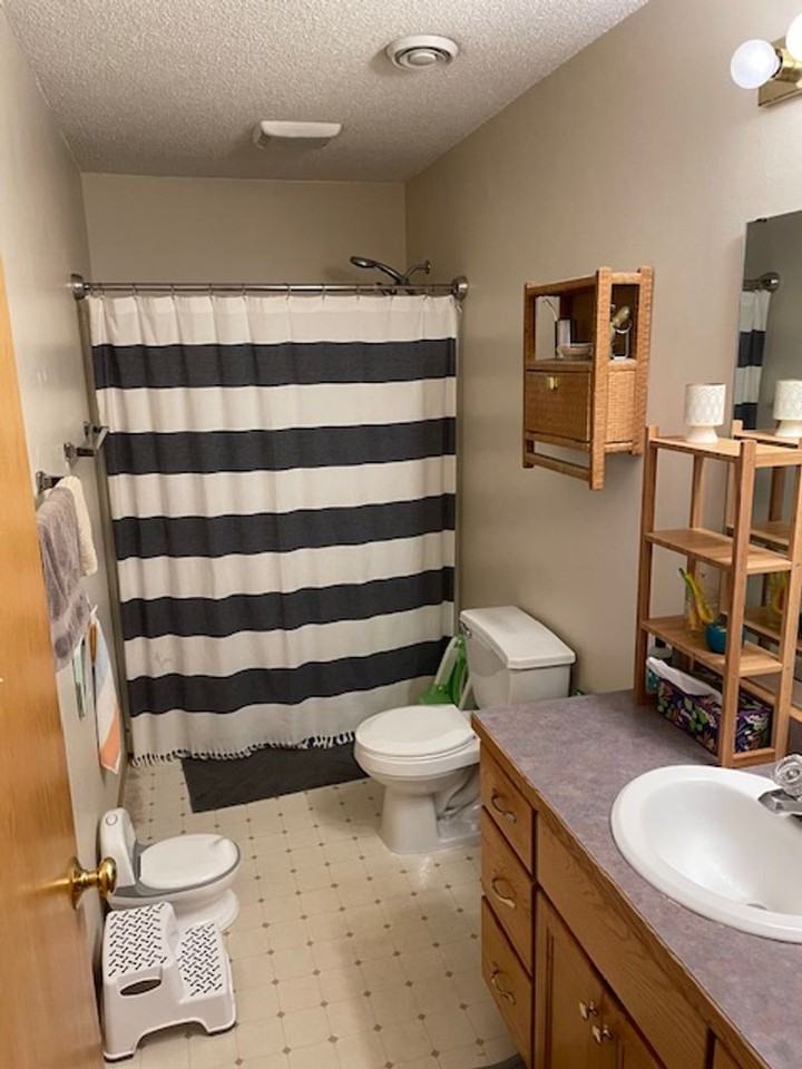 13271 Meredith Dr - Photo 6 of 12