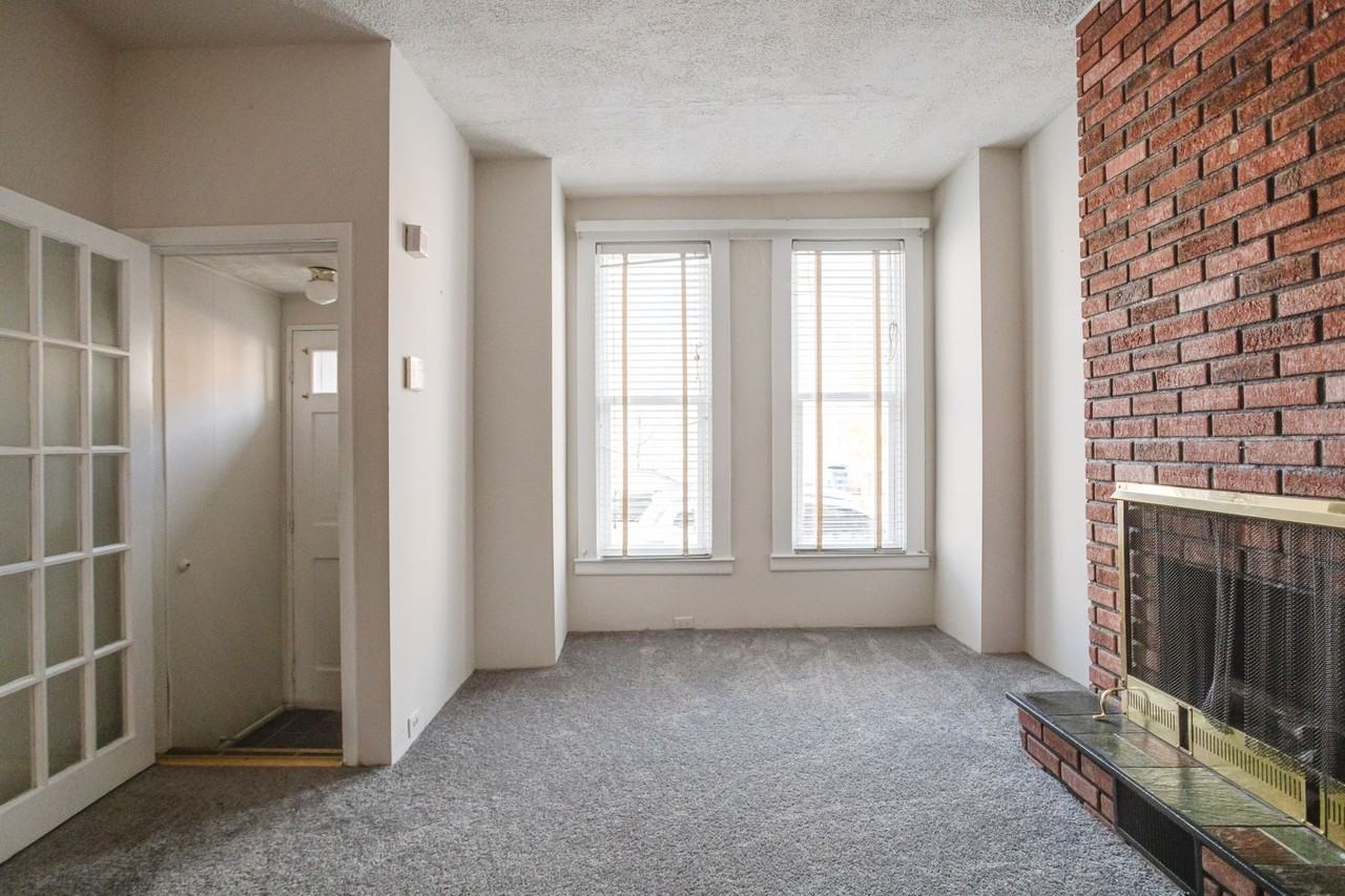 1313 James St - Photo 3 of 23