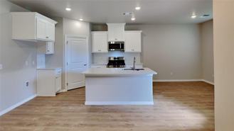 6932 Labelle Dr - Photo 1 of 1