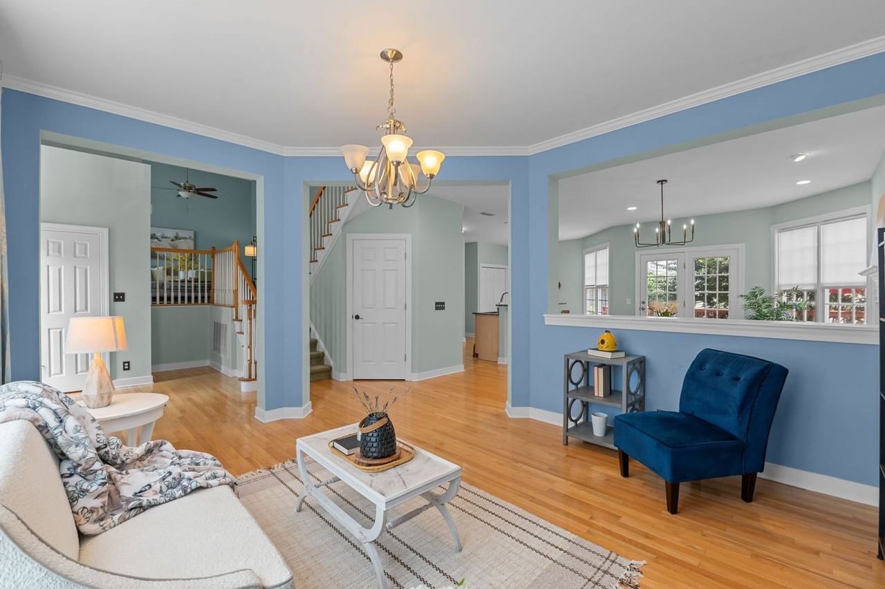 232 Suri Dr - Photo 3 of 47