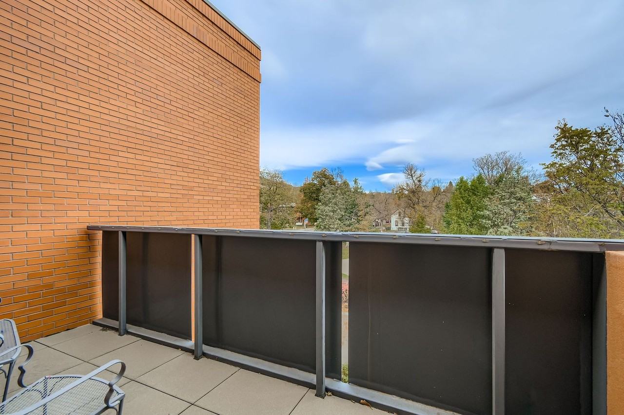 1505 Pearl St #109 - Photo 4 of 22