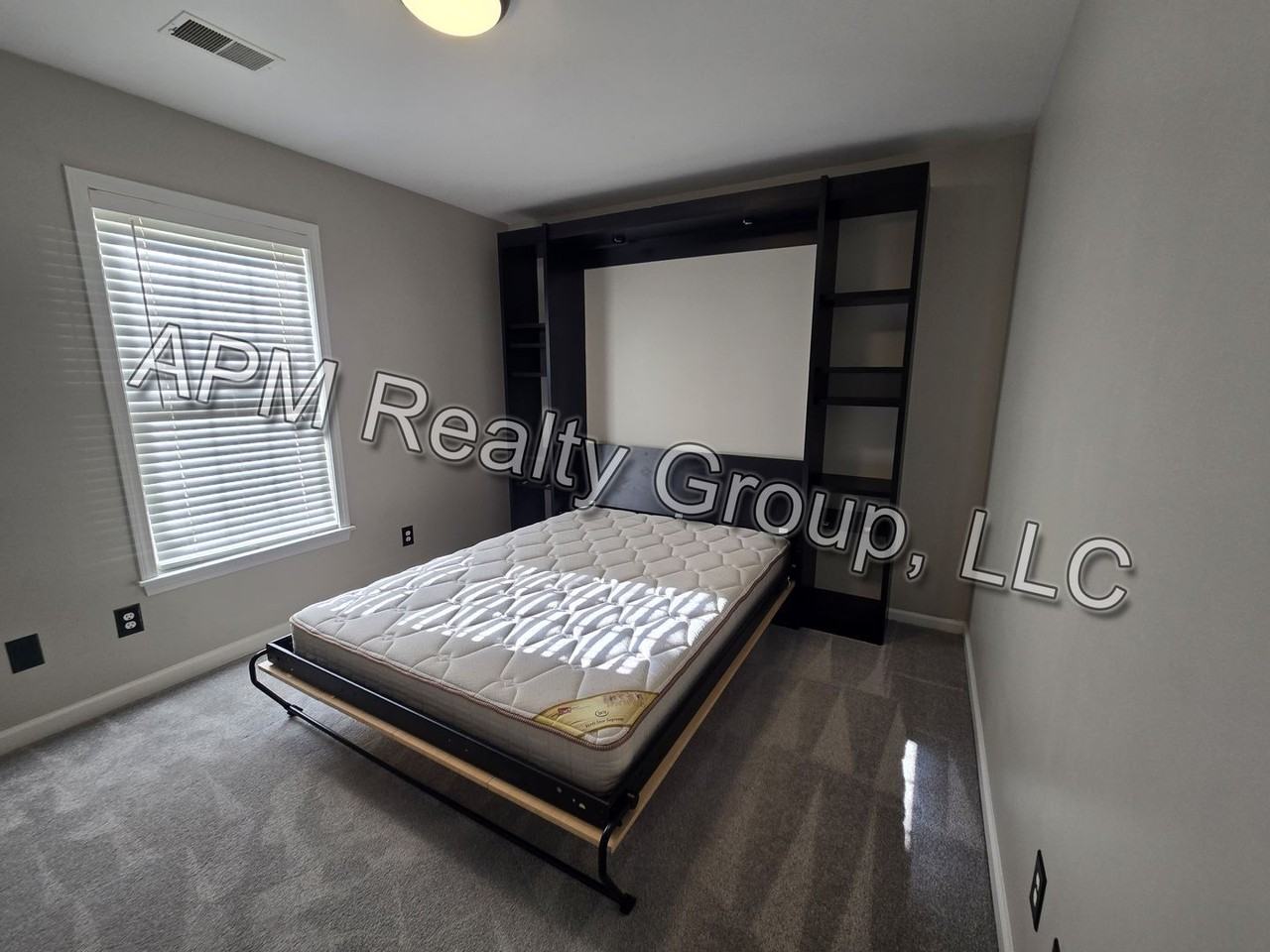 3014 Twin Oaks Way - Photo 3 of 21