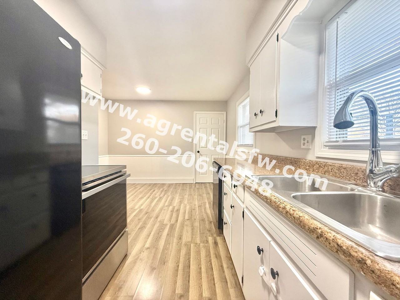 5037 Brook Dr - Photo 7 of 17